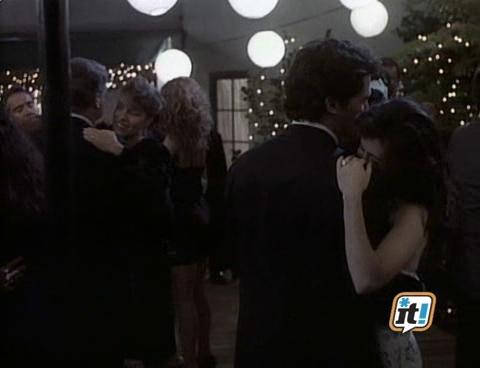 Charmed-Online-dot-NL-BeverlyHills90210-4x08-1999.jpg
