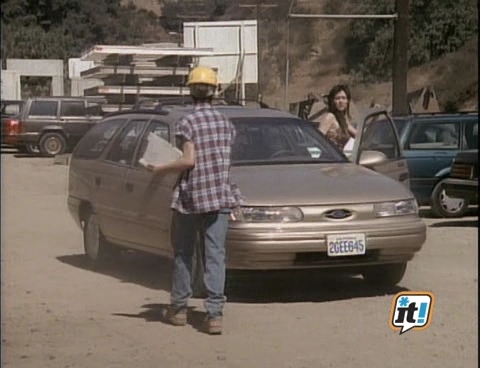 Charmed-Online-dot-NL-BeverlyHills90210-4x09-0486.jpg Charmed-Online-dot-NL-BeverlyHills90210-4x09-0486.jpg