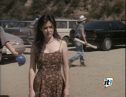 Charmed-Online-dot-NL-BeverlyHills90210-4x09-0504.jpg