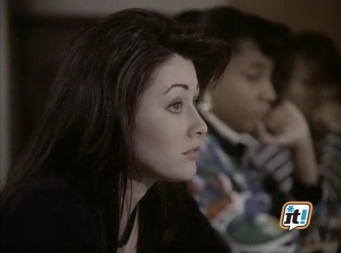Charmed-Online-dot-NL-BeverlyHills90210-4x11-1201.jpg