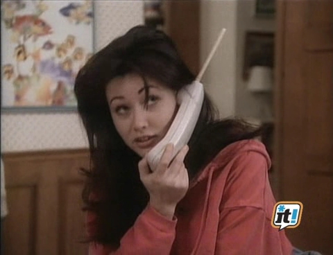 Charmed-Online-dot-NL-BeverlyHills90210-4x12-1183.jpg