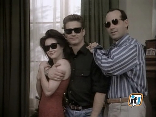 Charmed-Online-dot-NL-BeverlyHills90210-4x15-0045.jpg