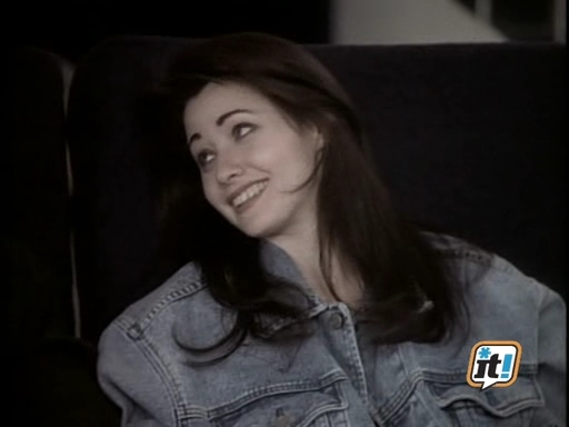 Charmed-Online-dot-NL-BeverlyHills90210-4x15-1280.jpg