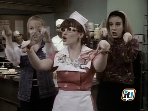 Charmed-Online-dot-NL-BeverlyHills90210-4x15-1988.jpg