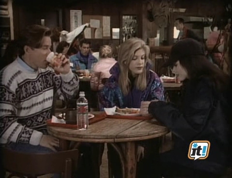 Charmed-Online-dot-NL-BeverlyHills90210-4x17-0299.jpg