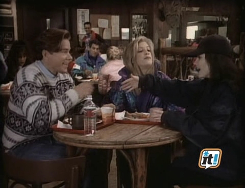 Charmed-Online-dot-NL-BeverlyHills90210-4x17-0303.jpg