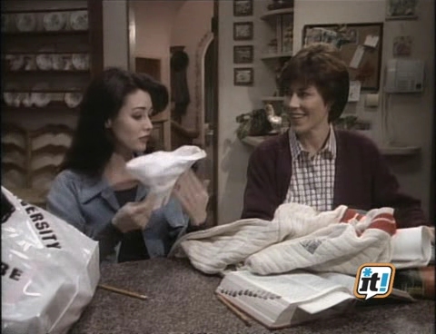 Charmed-Online-dot-NL-BeverlyHills90201-4x181787.jpg