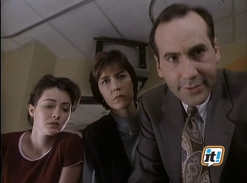 Charmed-Online-dot-NL-BeverlyHills90210-4x19-0384.jpg