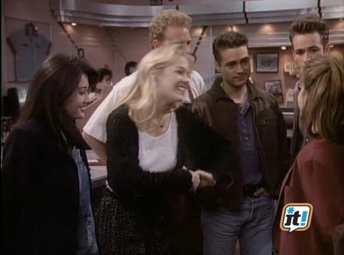 Charmed-Online-dot-NL-BeverlyHills90210-4x19-0919.jpg
