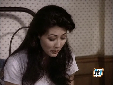 Charmed-Online-dot-NL-BeverlyHills90201-4x202183.jpg