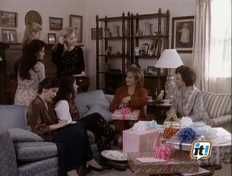 Charmed-Online-dot-NL-BeverlyHills90201-4x202694.jpg