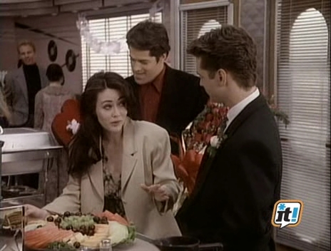 Charmed-Online-dot-NL-BeverlyHills90201-4x202968.jpg