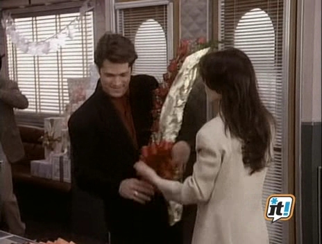 Charmed-Online-dot-NL-BeverlyHills90201-4x202984.jpg