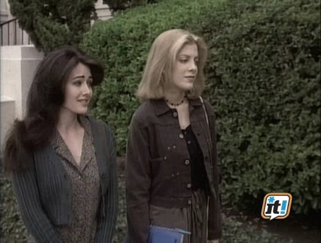 Charmed-Online-dot-NL-BeverlyHills90201-4x220393.jpg