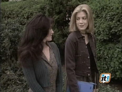 Charmed-Online-dot-NL-BeverlyHills90201-4x220399.jpg