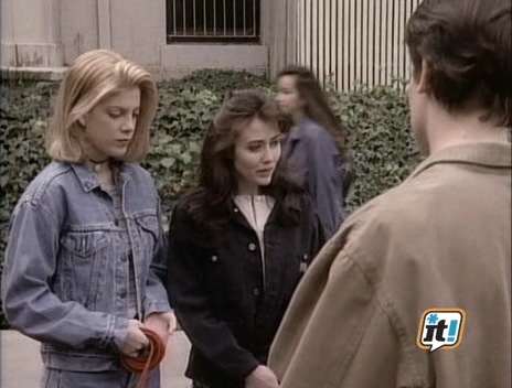 Charmed-Online-dot-NL-BeverlyHills90201-4x222165.jpg