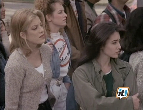 Charmed-Online-dot-NL-BeverlyHills90201-4x231582.jpg