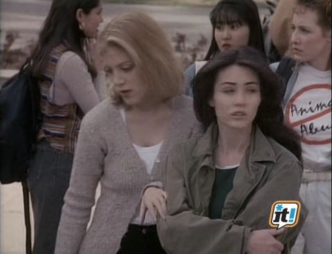 Charmed-Online-dot-NL-BeverlyHills90201-4x231599.jpg