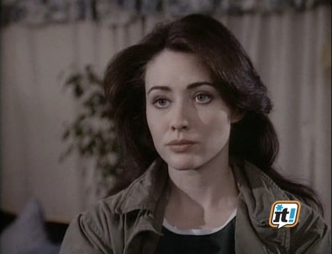 Charmed-Online-dot-NL-BeverlyHills90201-4x232224.jpg