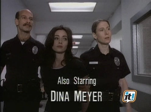 Charmed-Online-dot-NL-BeverlyHills90201-4x240088.jpg