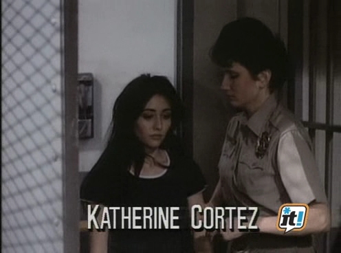 Charmed-Online-dot-NL-BeverlyHills90201-4x240121.jpg