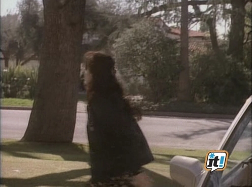Charmed-Online-dot-NL-BeverlyHills90201-4x241317.jpg