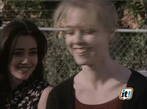 Charmed-Online-dot-NL-BeverlyHills90201-4x242224.jpg