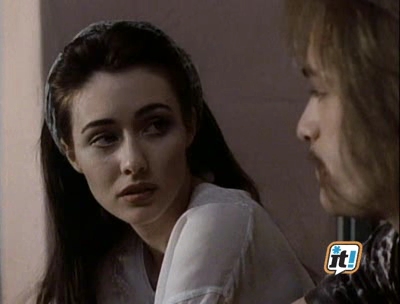 Charmed-Online-dot-NL-BeverlyHills90201-4x25-2128.jpg