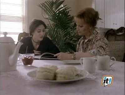 Charmed-Online-dot-NL-BeverlyHills90201-4x25-2305.jpg
