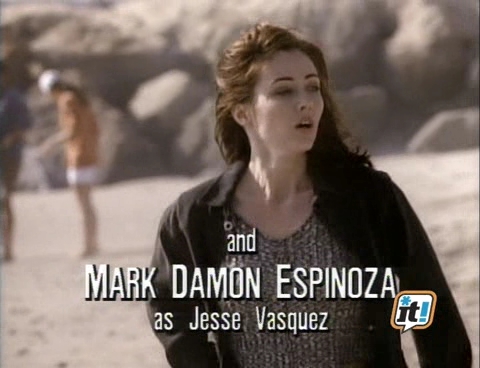 Charmed-Online-dot-NL-BeverlyHills90201-4x28-0121.jpg