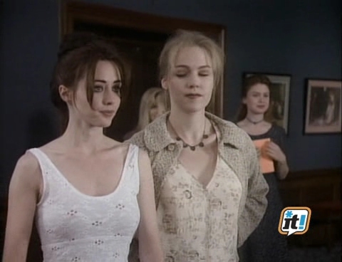 Charmed-Online-dot-NL-BeverlyHills90201-4x28-1601.jpg