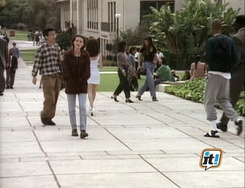 Charmed-Online-dot-NL-BeverlyHills90201-4x28-1893.jpg