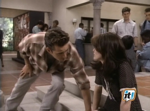 Charmed-Online-dot-NL-BeverlyHills90201-4x29-0979.jpg