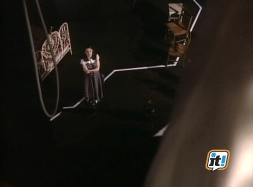 Charmed-Online-dot-NL-BeverlyHills90201-4x29-1910.jpg