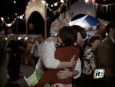 Charmed-Online-dot-NL-BeverlyHills90201-4x32-2746.jpg