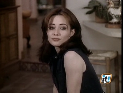 Charmed-Online-dot-NL-BeverlyHills90201-4x32-3584.jpg