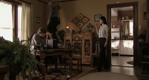 Charmed-Online-dot-net_GrowingTheBigOne1206.jpg