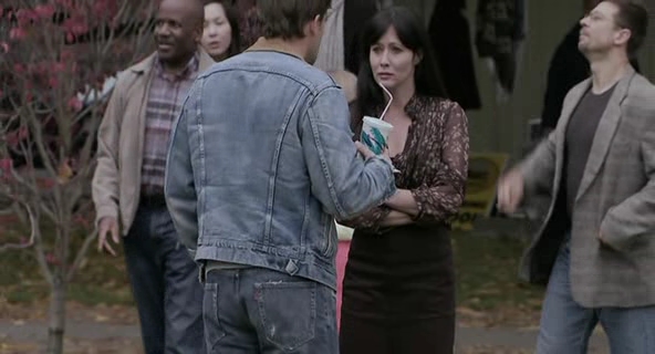 Charmed-Online-dot-net_GrowingTheBigOne1309.jpg