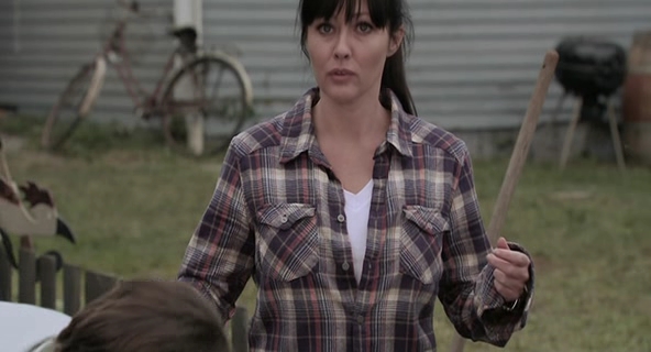 Charmed-Online-dot-net_GrowingTheBigOne2255.jpg