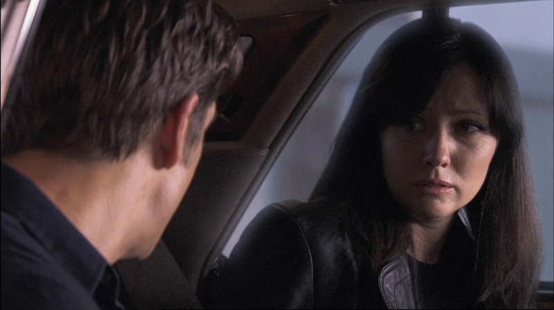 Charmed-Online-dot-net-KissMeDeadly0893.jpg Charmed-Online-dot-net-KissMeDeadly0893.jpg