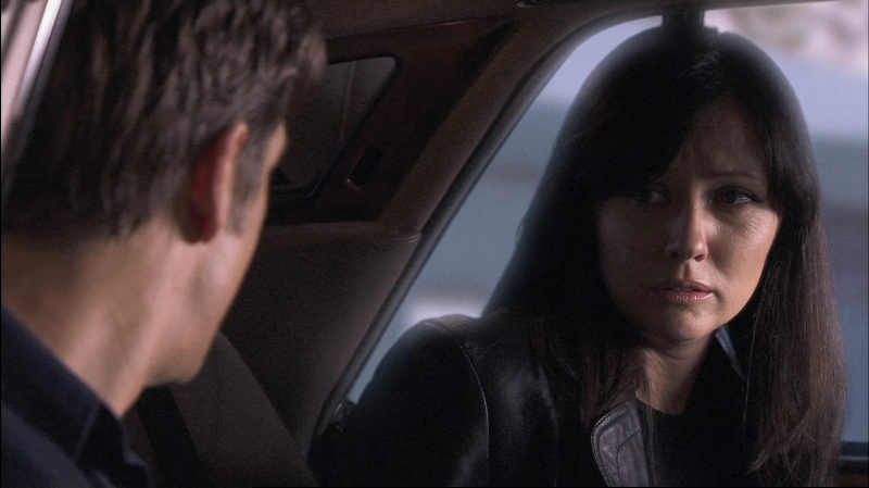 Charmed-Online-dot-net-KissMeDeadly0894.jpg Charmed-Online-dot-net-KissMeDeadly0894.jpg