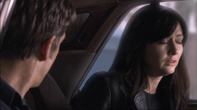 Charmed-Online-dot-net-KissMeDeadly0895.jpg Charmed-Online-dot-net-KissMeDeadly0895.jpg