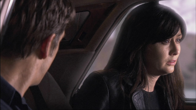 Charmed-Online-dot-net-KissMeDeadly0897.jpg Charmed-Online-dot-net-KissMeDeadly0897.jpg