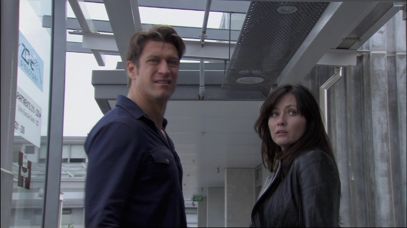 Charmed-Online-dot-net-KissMeDeadly0939.jpg Charmed-Online-dot-net-KissMeDeadly0939.jpg