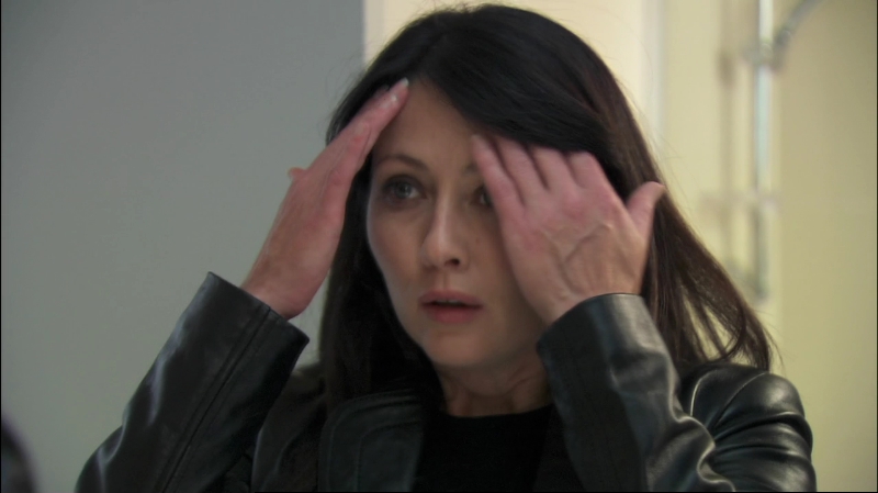 Charmed-Online-dot-net-KissMeDeadly1060.jpg Charmed-Online-dot-net-KissMeDeadly1060.jpg