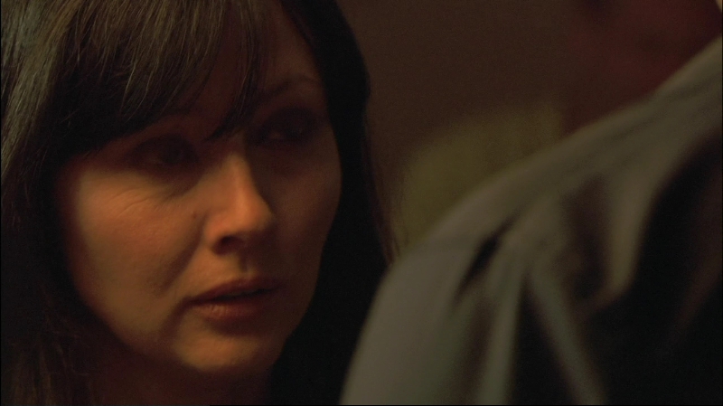 Charmed-Online-dot-net-KissMeDeadly1393.jpg Charmed-Online-dot-net-KissMeDeadly1393.jpg