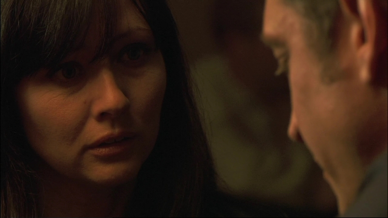 Charmed-Online-dot-net-KissMeDeadly1408.jpg Charmed-Online-dot-net-KissMeDeadly1408.jpg