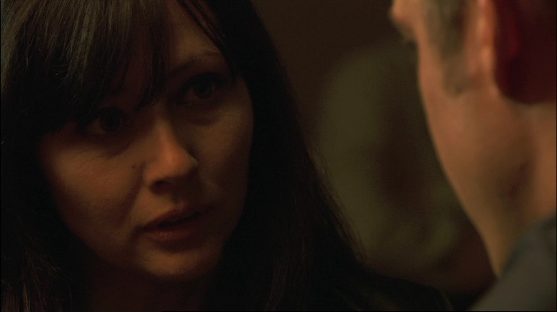 Charmed-Online-dot-net-KissMeDeadly1411.jpg Charmed-Online-dot-net-KissMeDeadly1411.jpg