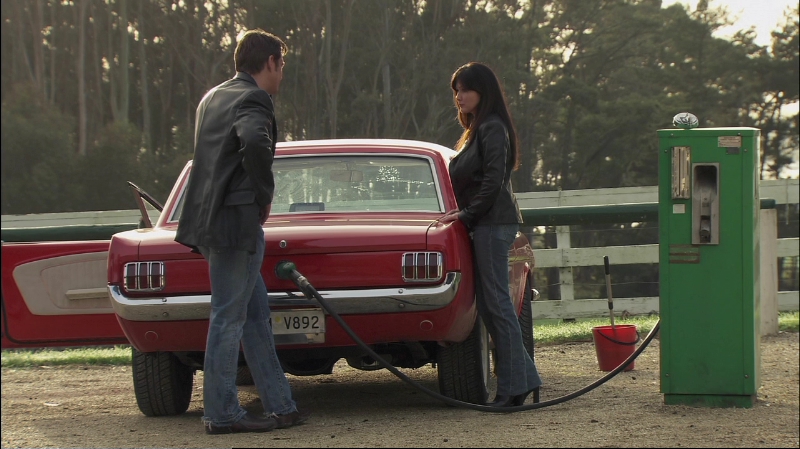 Charmed-Online-dot-net-KissMeDeadly1858.jpg Charmed-Online-dot-net-KissMeDeadly1858.jpg