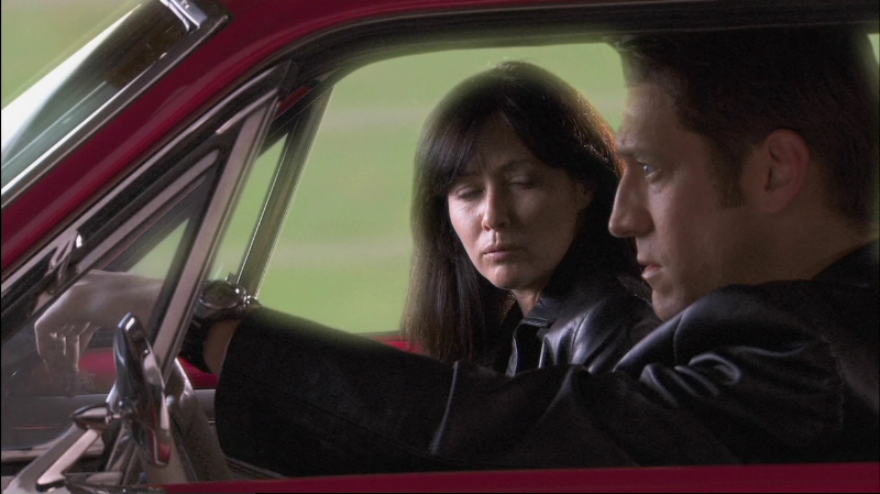 Charmed-Online-dot-net-KissMeDeadly2186.jpg Charmed-Online-dot-net-KissMeDeadly2186.jpg